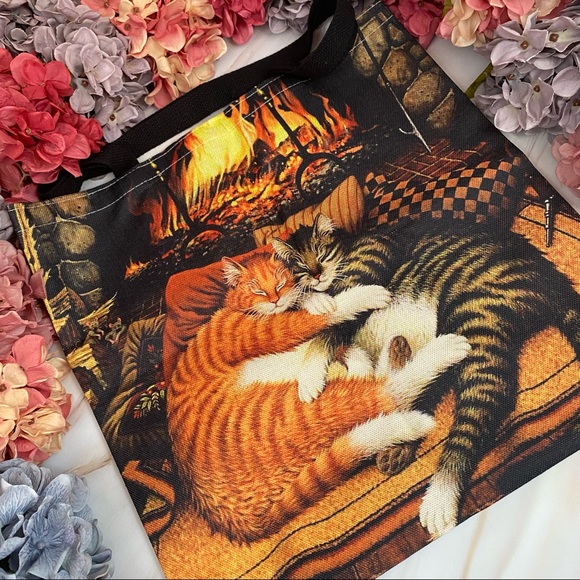 Eco-Friendly Sleeping Tabby Cats in Love Folding Tote Bag - Picture 4 of 12